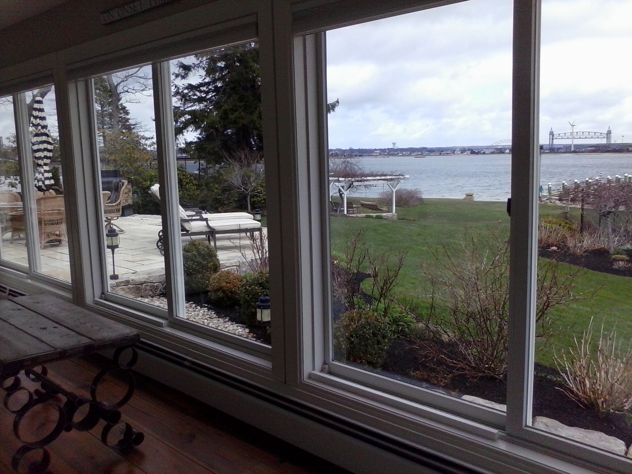 Onset window cleaning