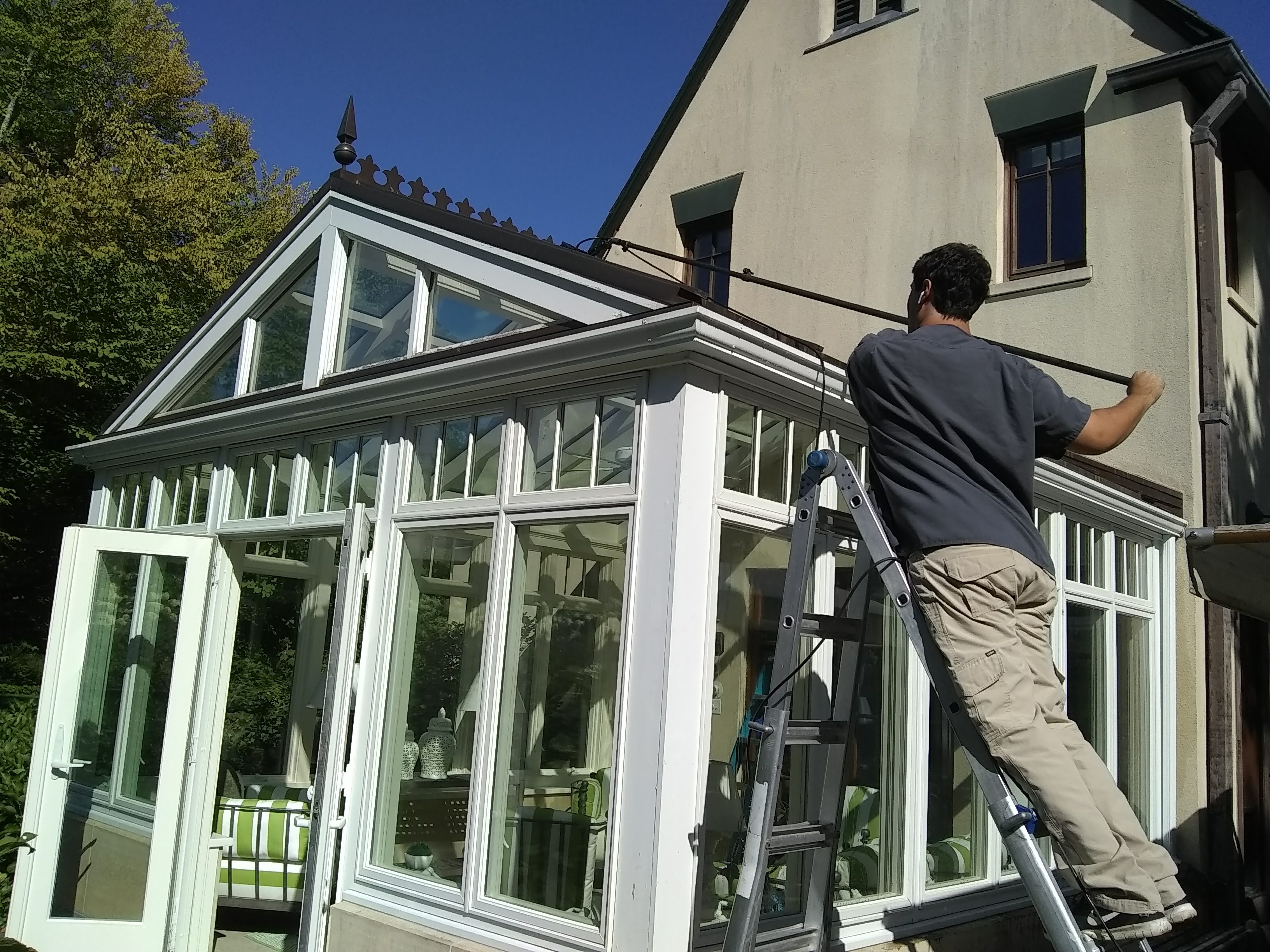 Greenhouse glass cleaning